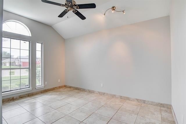 3912 Blue Pond Circle - Photo 9