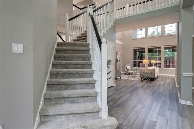 6009 Charleston Drive - Photo 6