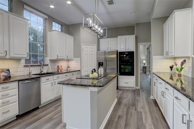 6009 Charleston Drive - Photo 10