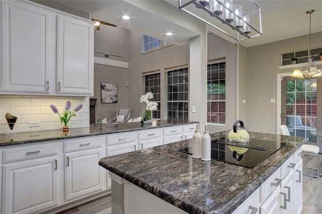6009 Charleston Drive - Photo 12