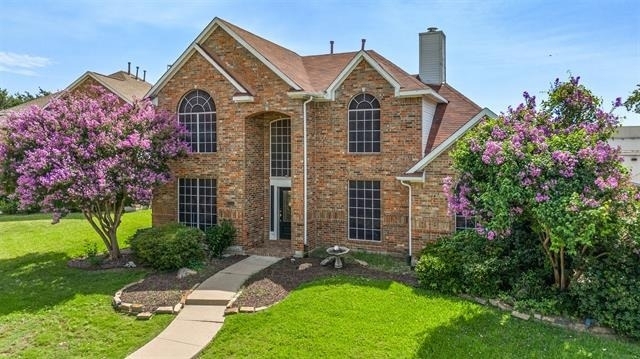 7114 Fieldstone Drive - Photo 2