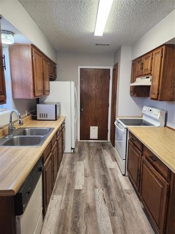 12419 Sparrow Court - Photo 8