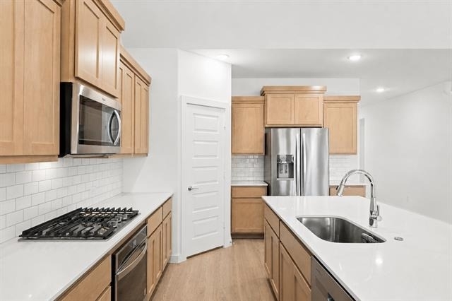 2020 Stonebrook Street - Photo 8