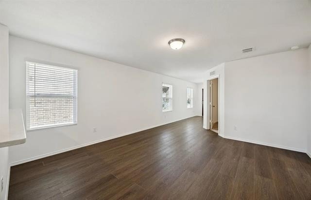 1135 Loch Way - Photo 2