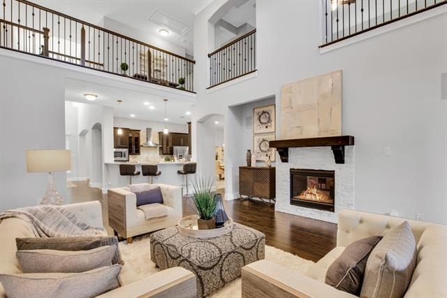 724 Orleans Drive - Photo 10