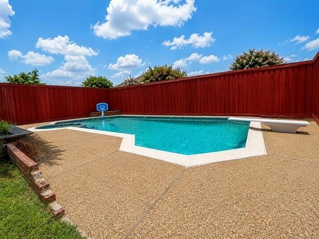 1405 Meadow Drive - Photo 10