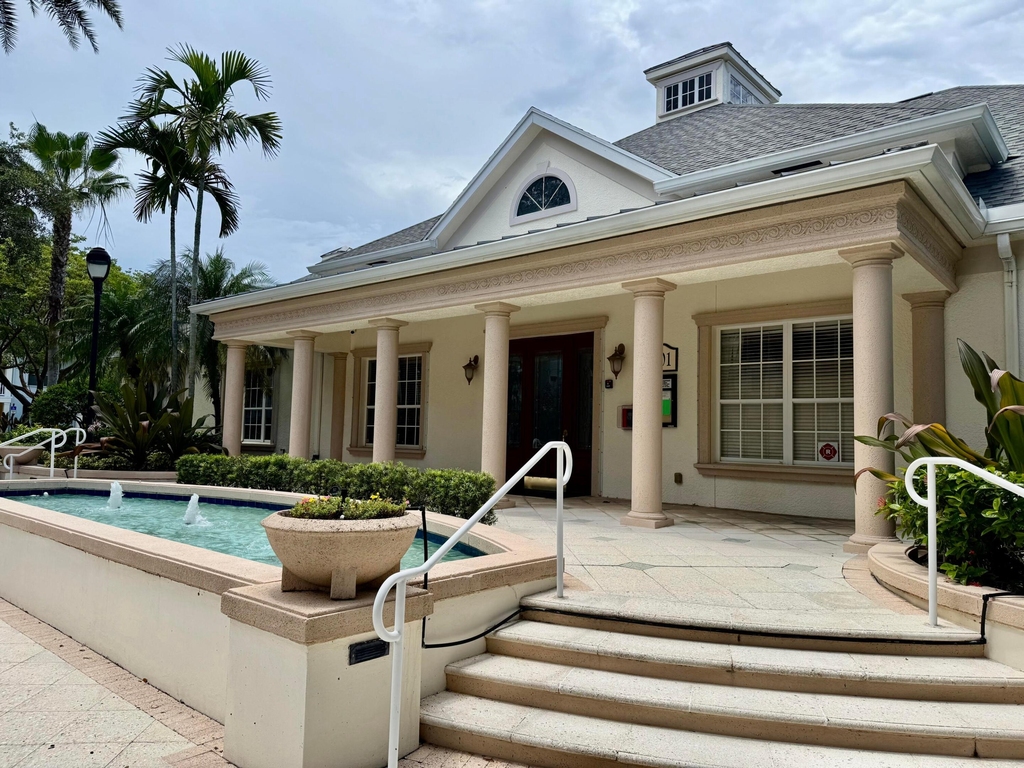276 Murcia Drive - Photo 22