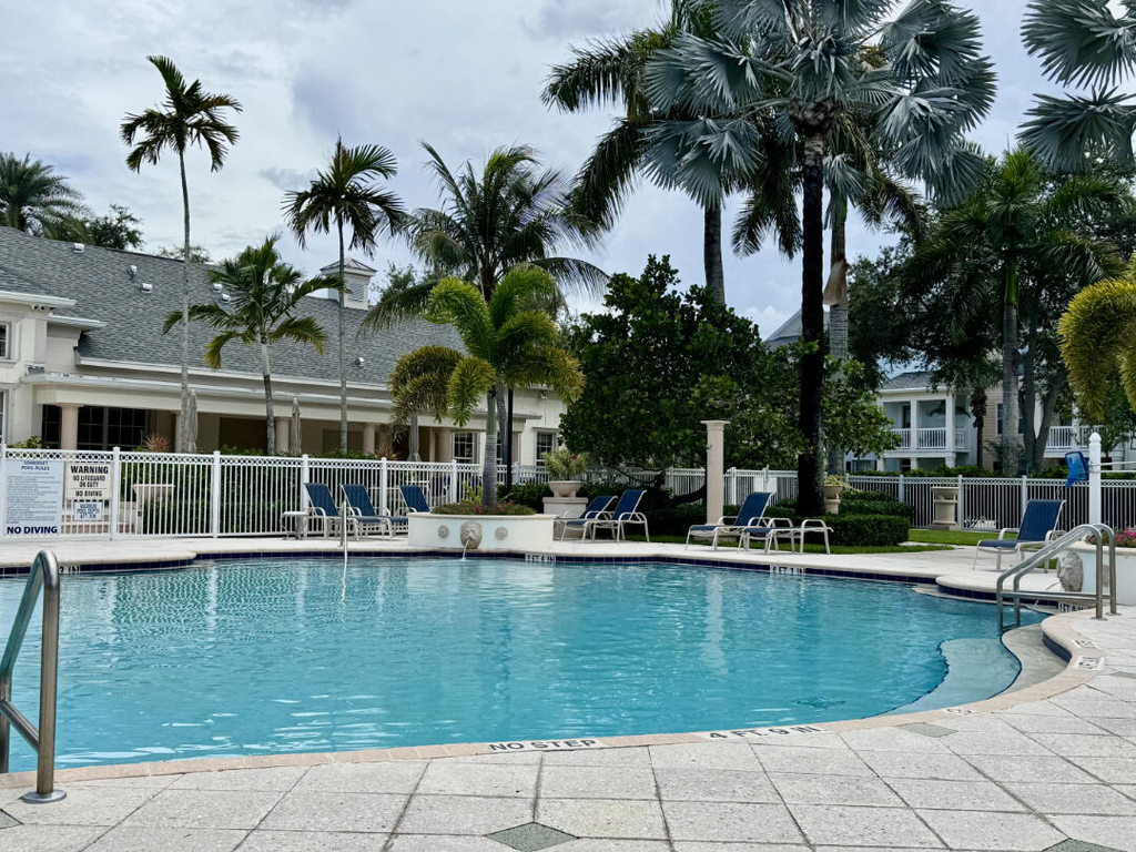 276 Murcia Drive - Photo 27