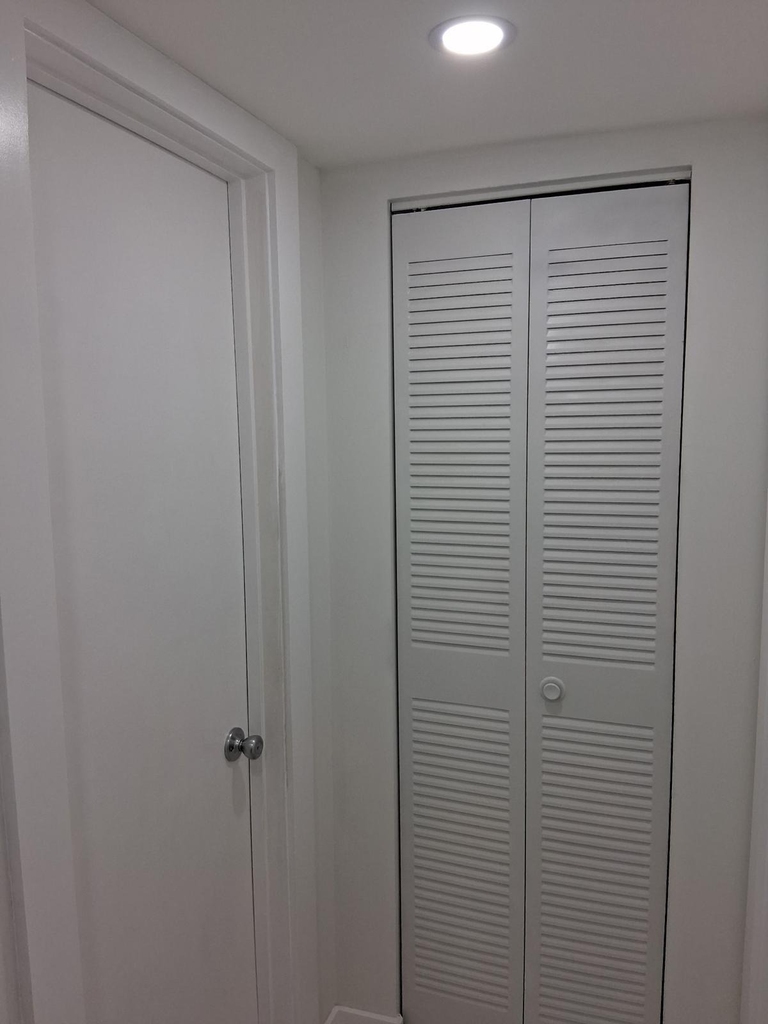2100 Springdale Boulevard - Photo 35