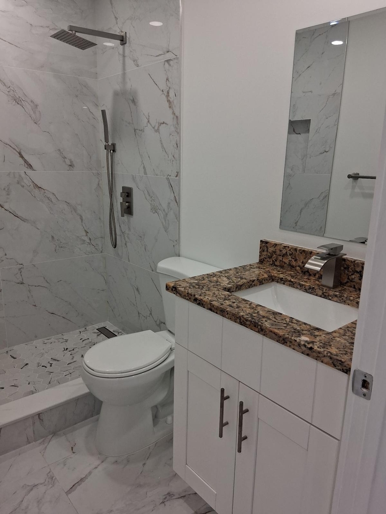 2100 Springdale Boulevard - Photo 36