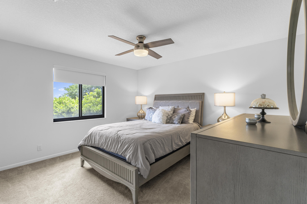 12715 Kingsway Road - Photo 39