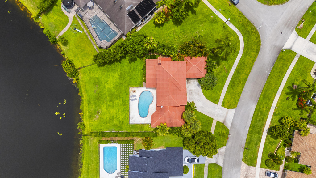 12715 Kingsway Road - Photo 51