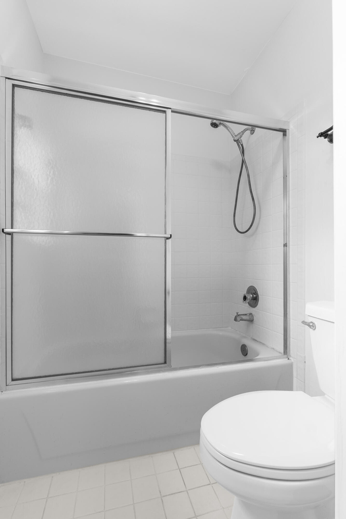 12715 Kingsway Road - Photo 42