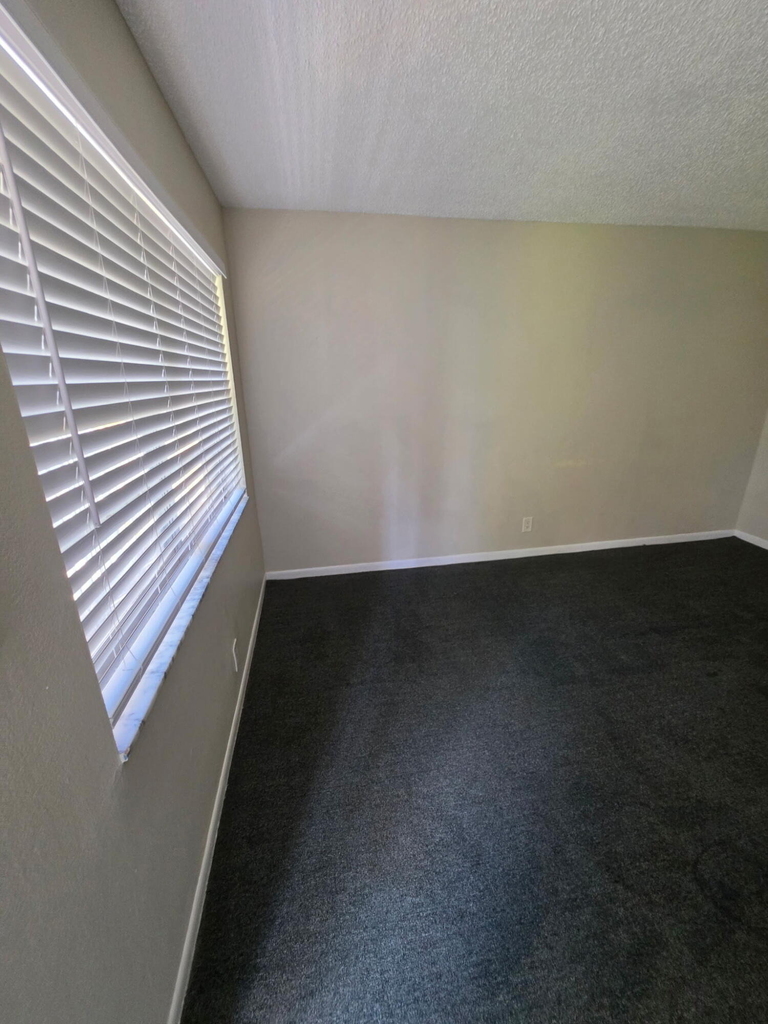 5168 Ne 6th Avenue - Photo 7