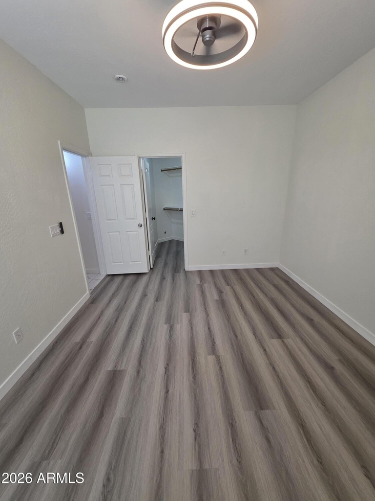 2970 E Andre Avenue - Photo 27