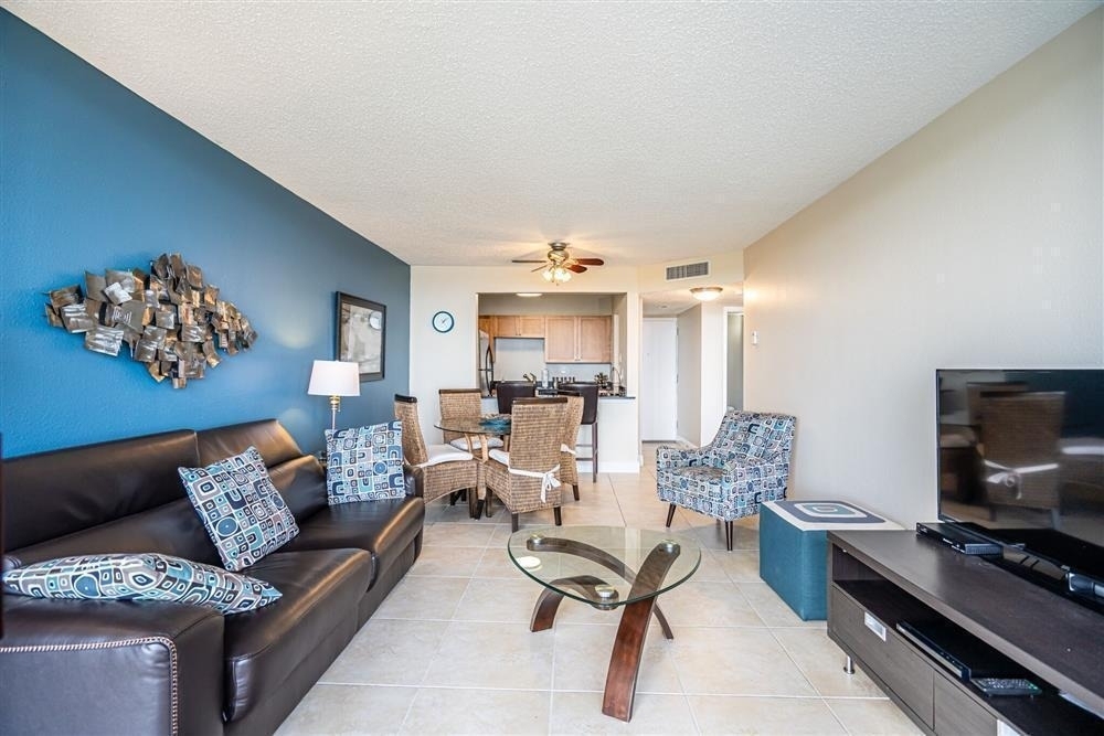 1830 Embassy Drive - Photo 2
