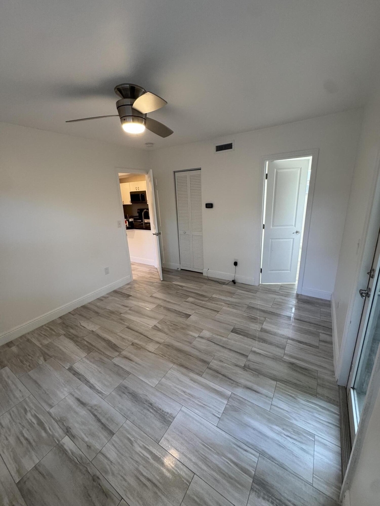 1437 Nw 4th Avenue - Photo 6