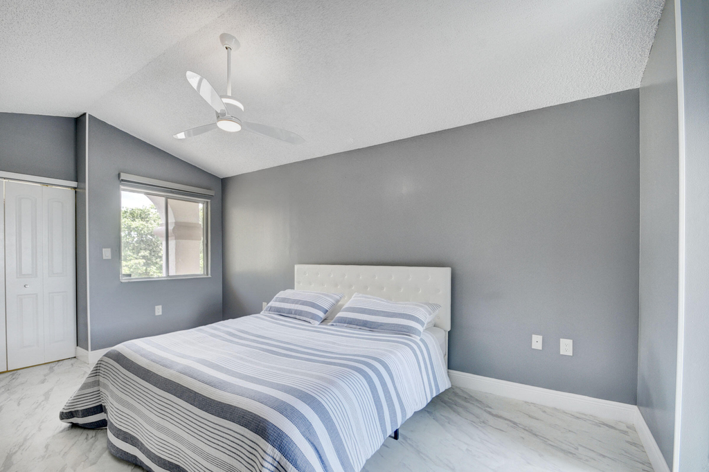9204 Glenmoor Drive - Photo 24