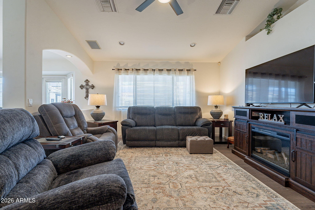 960 W Inca Drive - Photo 6
