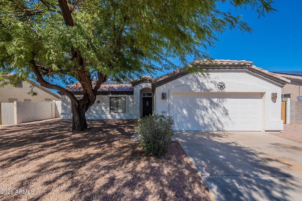 960 W Inca Drive - Photo 0