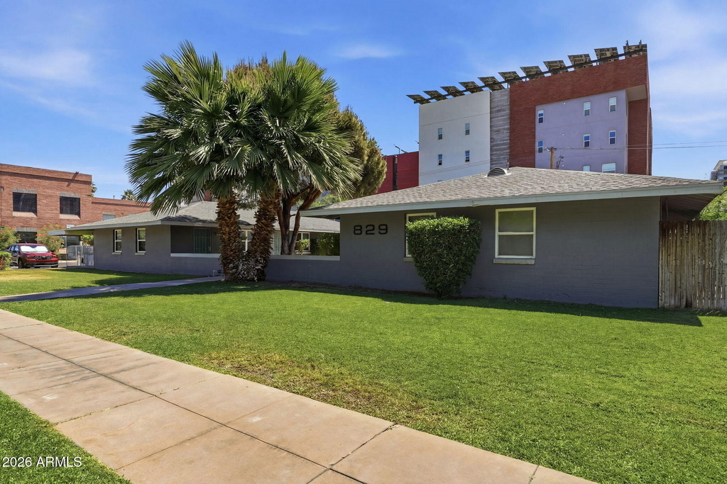829 N 4th Avenue - Photo 4
