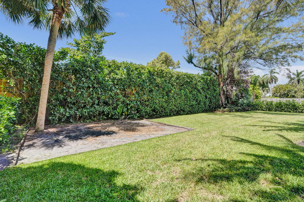 248 Codrington Drive - Photo 49