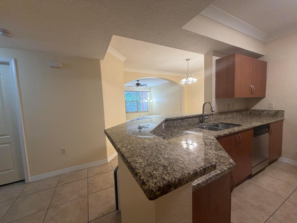 150 Sw Peacock Boulevard - Photo 3
