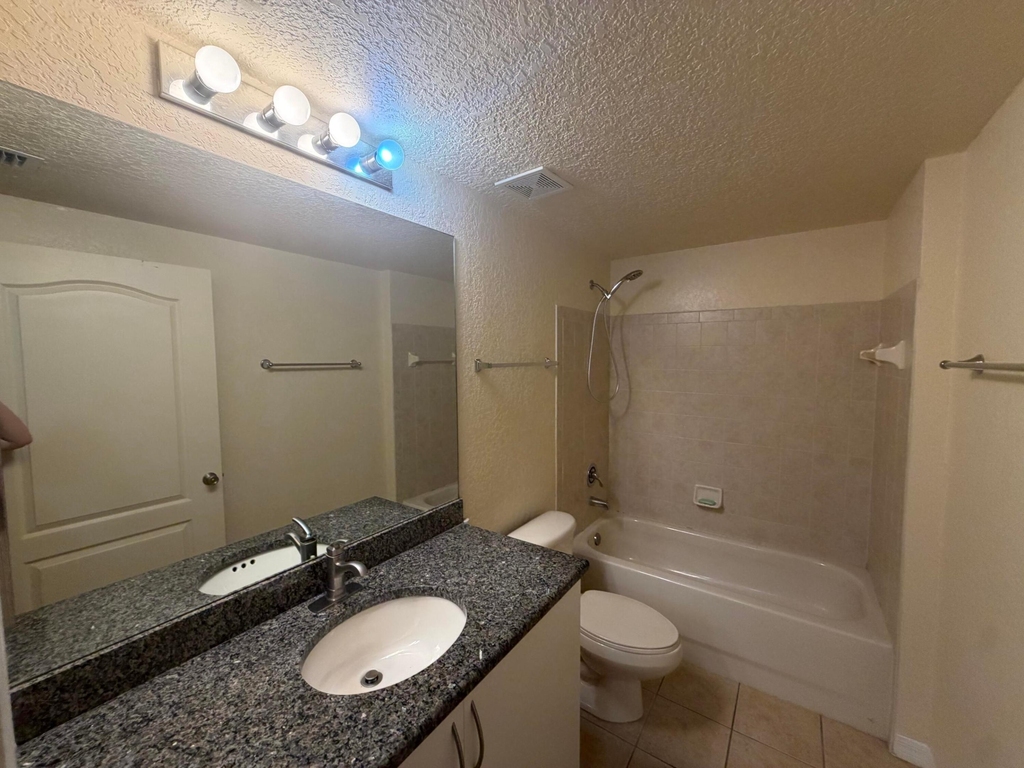 150 Sw Peacock Boulevard - Photo 9