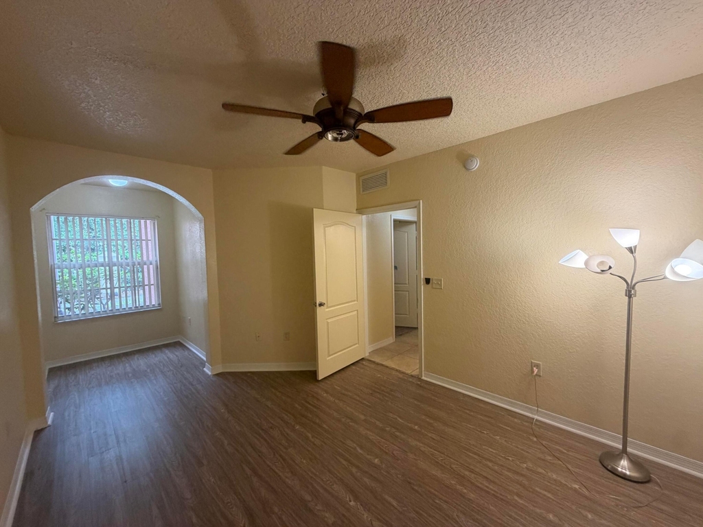 150 Sw Peacock Boulevard - Photo 6