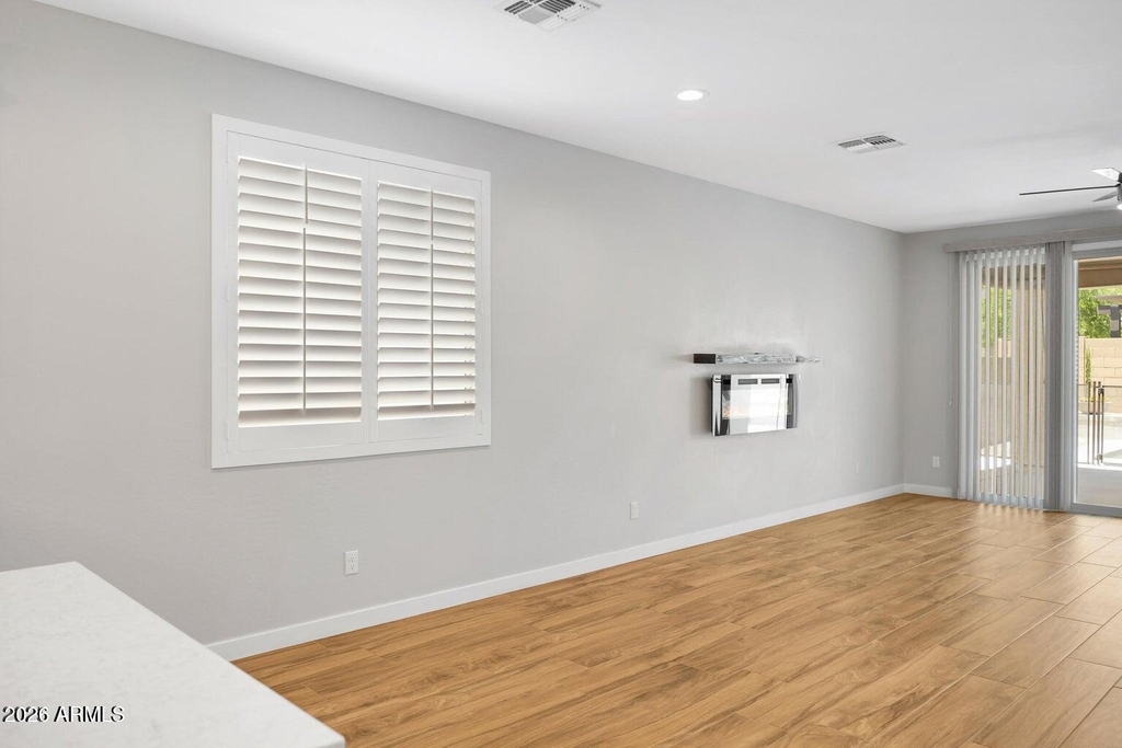 16658 W Mescal Street - Photo 14