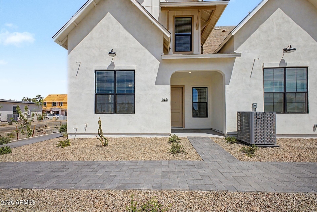8232 E University Drive - Photo 1