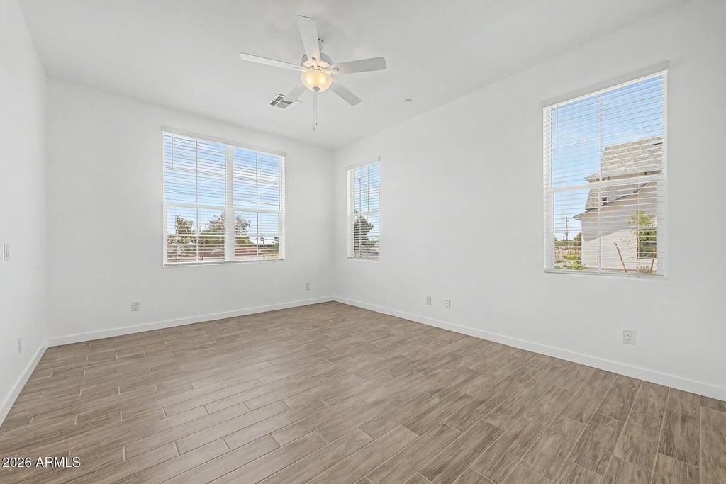 8232 E University Drive - Photo 5