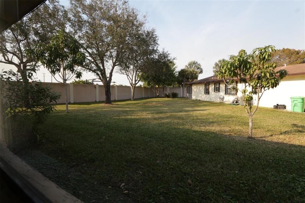 2987 Nw 110th Avenue - Photo 14