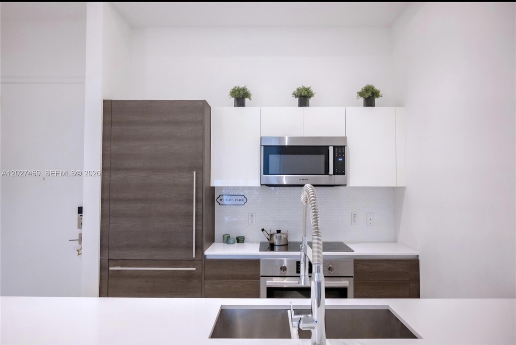 301 Altara Avenue - Photo 1