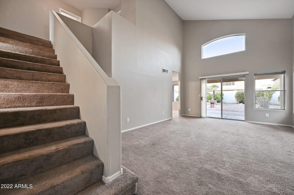 1244 E Angela Drive - Photo 2