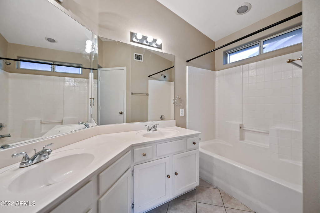 1244 E Angela Drive - Photo 16