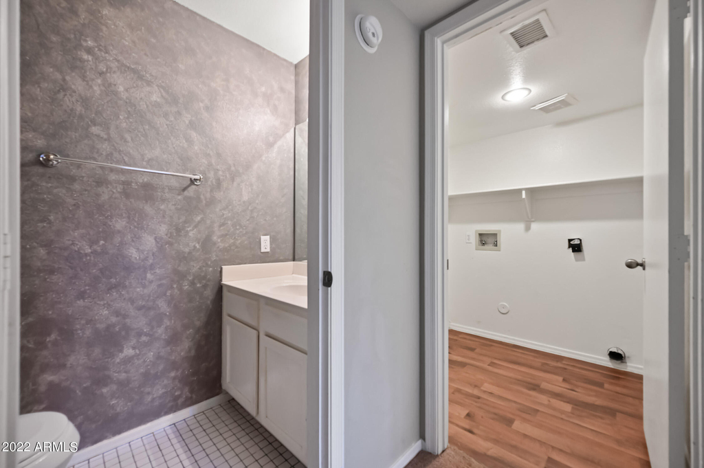 1244 E Angela Drive - Photo 11