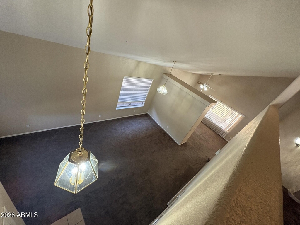 1547 E 10th Street - Photo 12