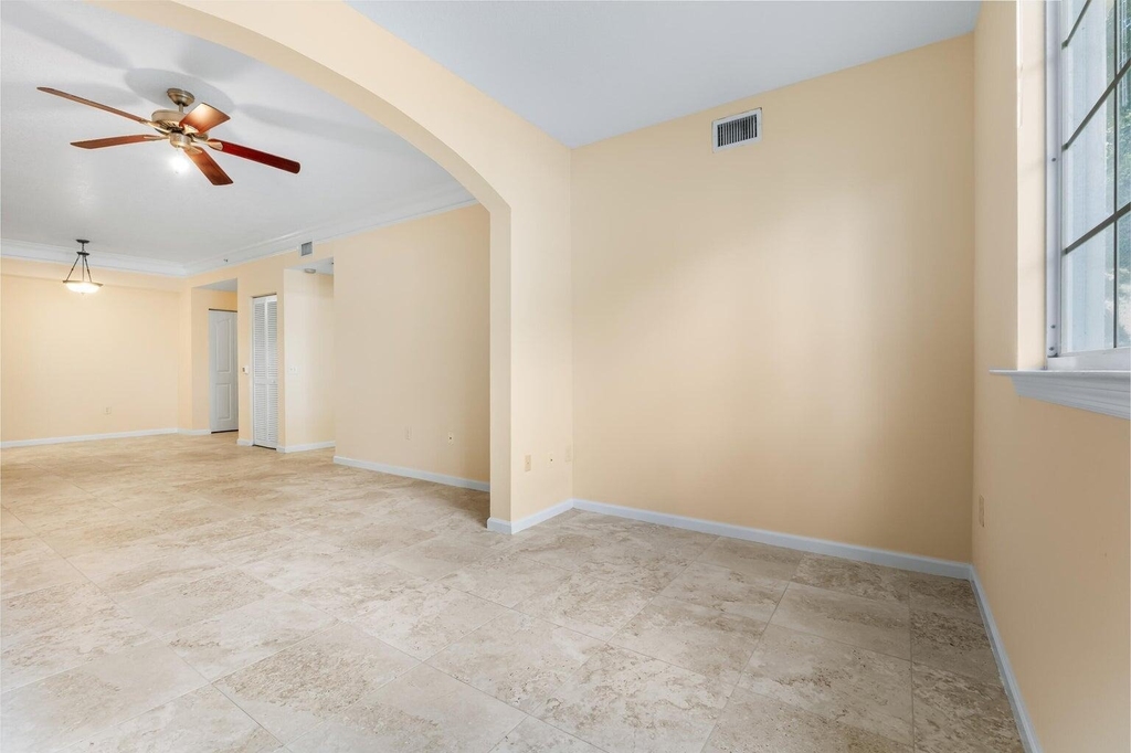 9901 Baywinds - Photo 2