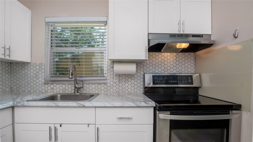 5186 Ne 6th Avenue - Photo 9
