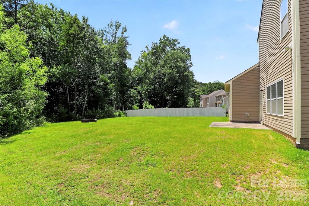 2038 Eddie Massey Lane - Photo 32