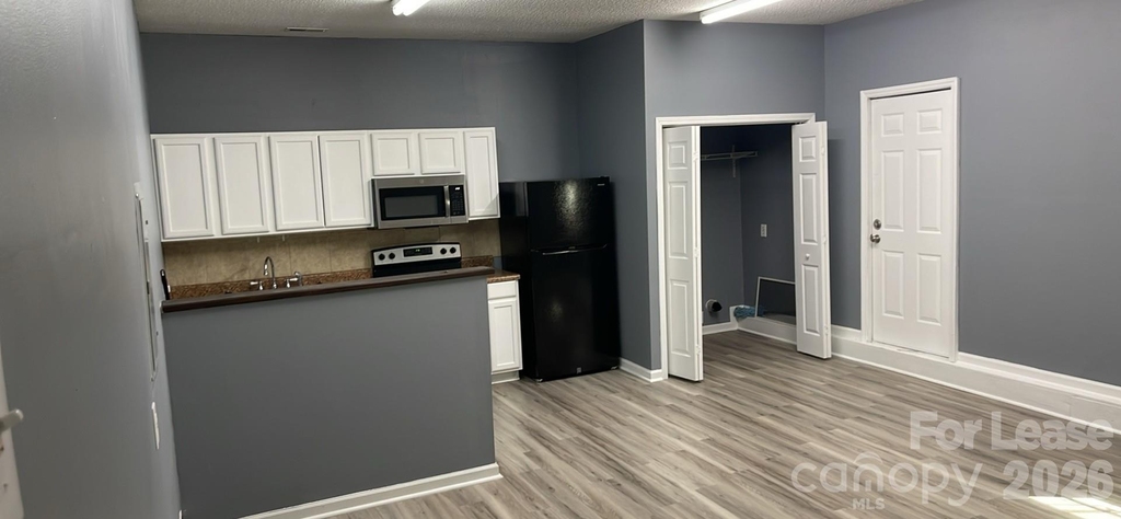 113 Whispering Pines Lane - Photo 3