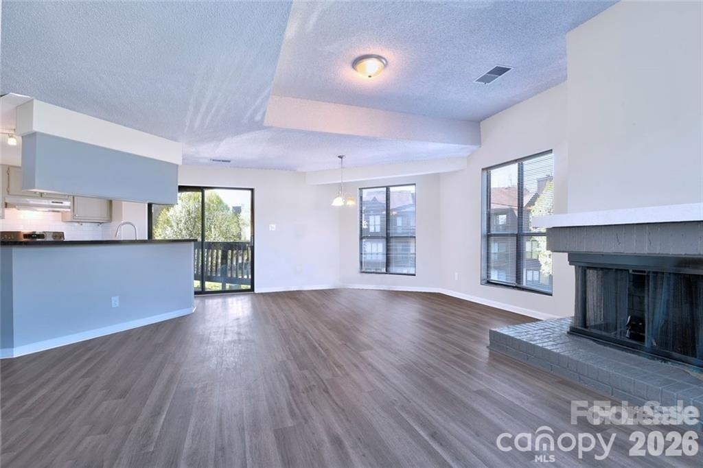 8121 Cedar Glen Drive - Photo 2