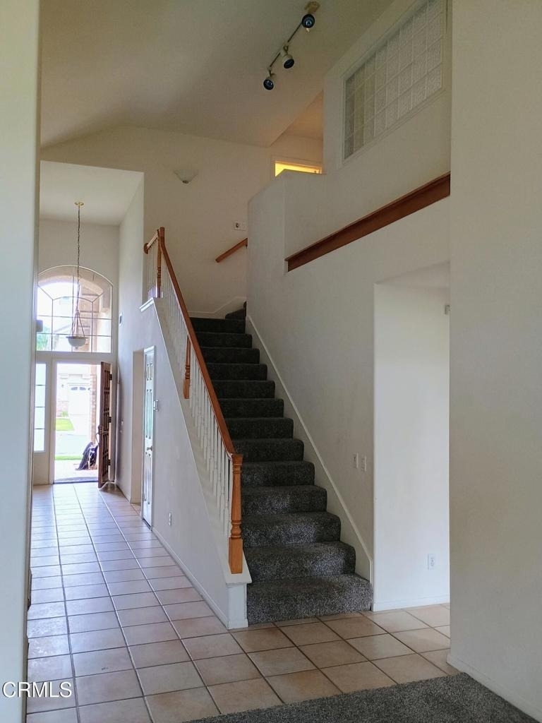 1405 La Culebra Circle - Photo 12