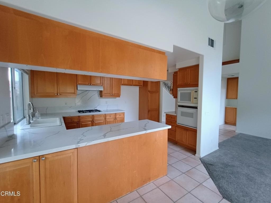 1405 La Culebra Circle - Photo 18