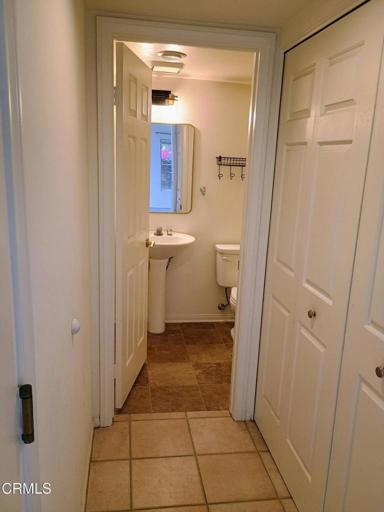 1405 La Culebra Circle - Photo 11