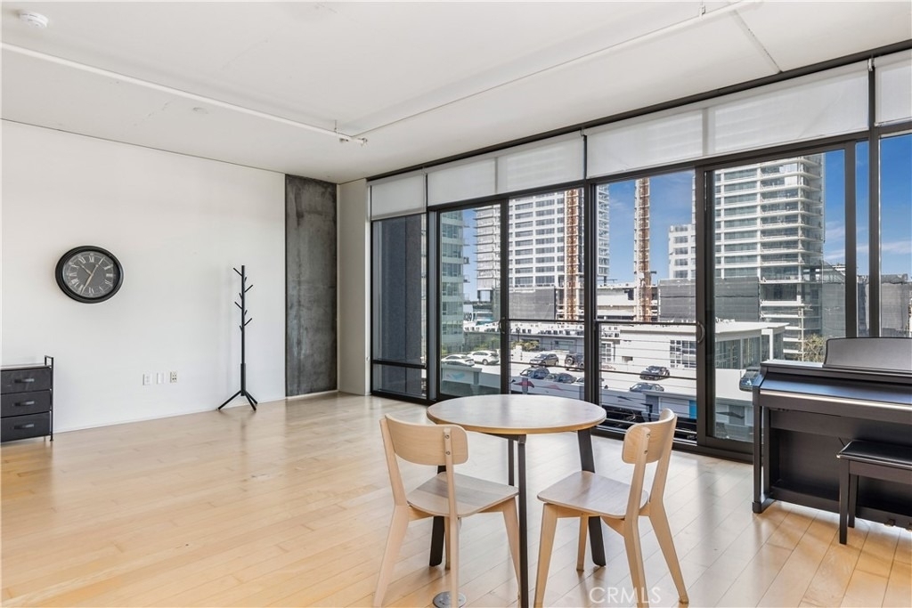 1100 S Hope - Photo 10