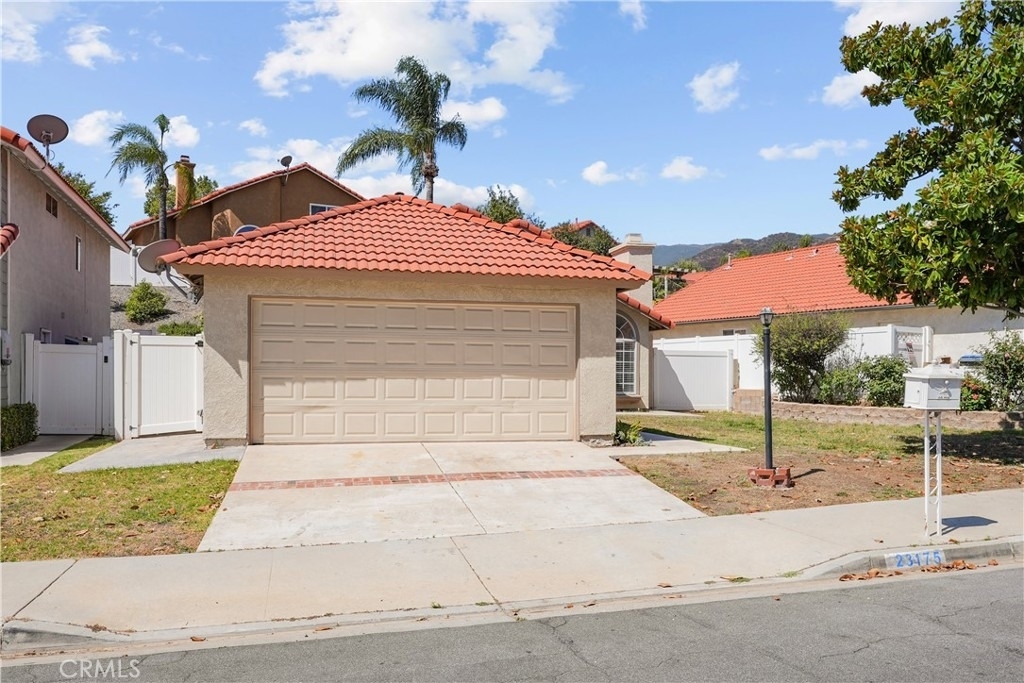 23175 Canyon Pines Place - Photo 2