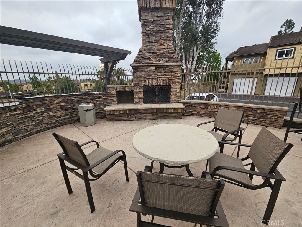 5025 Los Morros Way - Photo 34