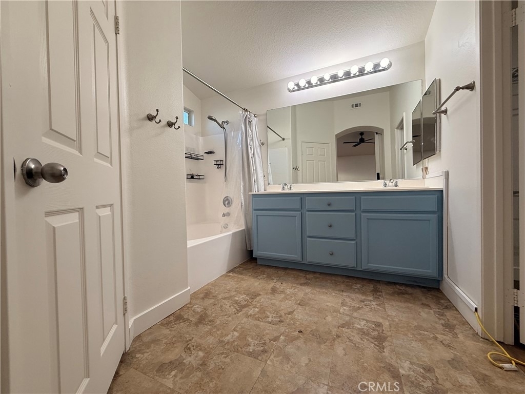 24848 Noelle Way - Photo 15